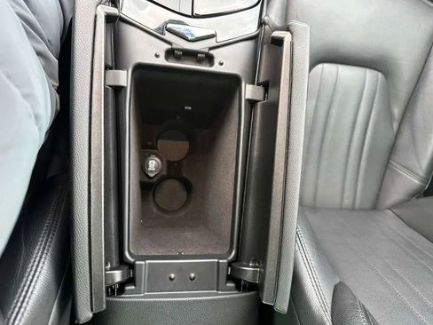 Used 2020 Maserati Levante image 35