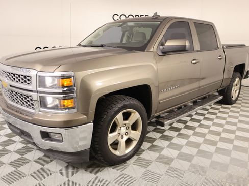 Used 2015 Chevrolet Silverado 1500 LT w/ LT Convenience Package image 8