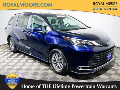 Certified 2024 Toyota Sienna XLE