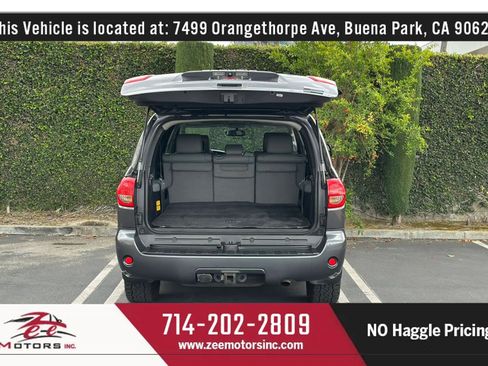 Used 2015 Toyota Sequoia SR5 w/ Premium Package AWD/4WD image 16