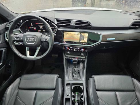 Used 2023 Audi Q3 2.0T Premium Plus image 25