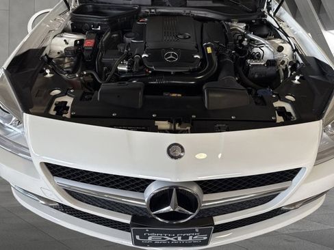 Used 2015 Mercedes-Benz SLK 250 image 25