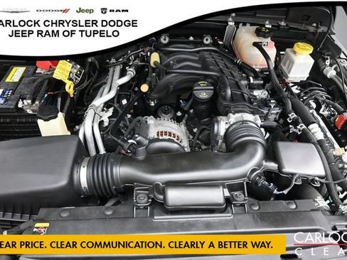 Used 2021 Jeep Gladiator Mojave w/ Safety Group AWD/4WD image 45