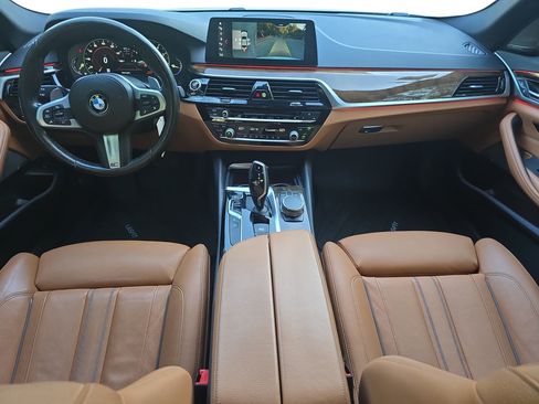 Used 2018 BMW 540i RWD image 9