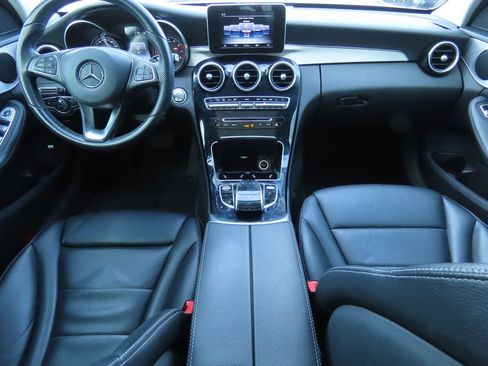Used 2016 Mercedes-Benz C 300 4MATIC Sedan image 7