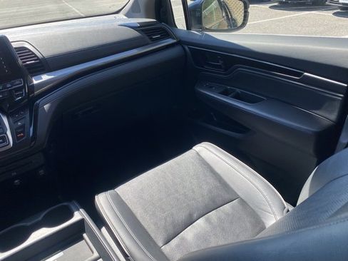 Used 2022 Honda Odyssey Elite image 39