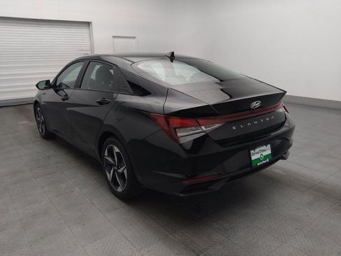 Used 2023 Hyundai Elantra SEL w/ Convenience Package FWD image 5