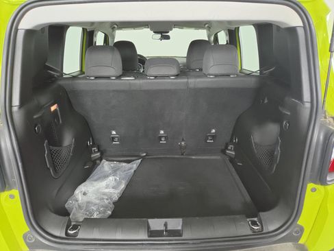Used 2018 Jeep Renegade Sport w/ Power & Air Group AWD/4WD image 27