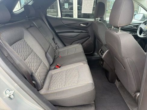 Certified 2018 Chevrolet Equinox LT FWD image 15