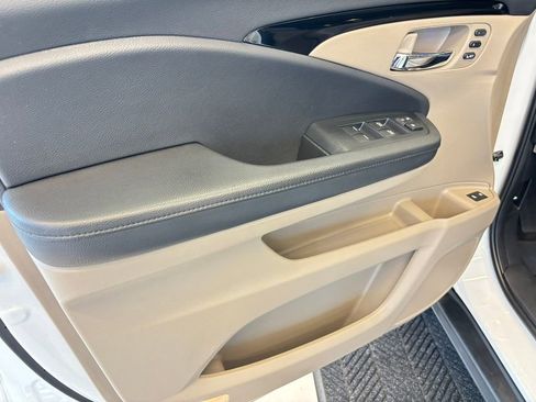 Used 2022 Honda Pilot Elite image 13