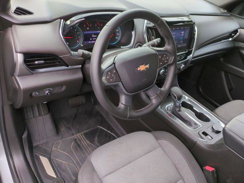 Certified 2023 Chevrolet Traverse LT AWD/4WD image 10