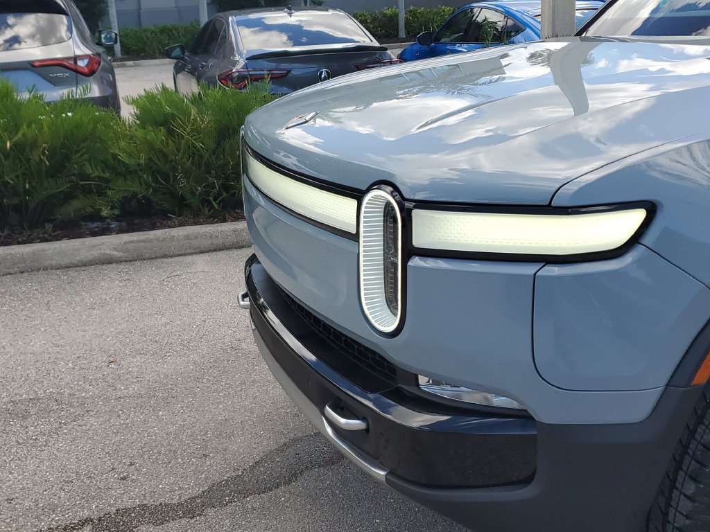 Used 2023 Rivian R1S Adventure Quad AWD/4WD image 12