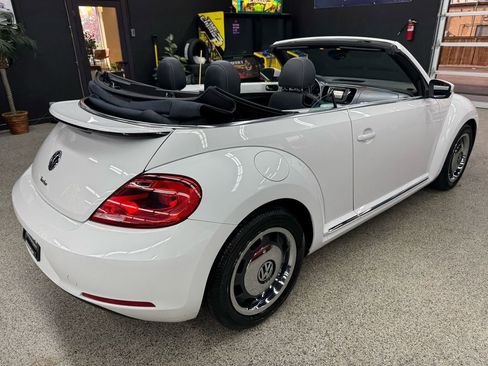 Used 2016 Volkswagen Beetle 1.8T Denim image 5