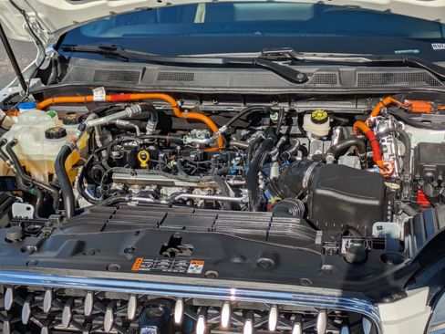 Used 2024 Lincoln Corsair Grand Touring w/ Equipment Group 301A image 34