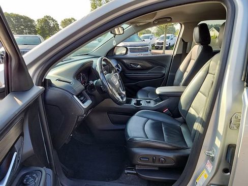 Used 2019 GMC Terrain SLT AWD/4WD image 16