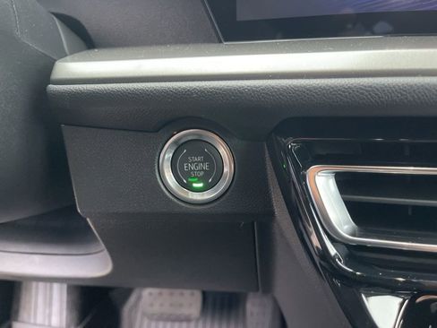 New 2026 Chevrolet Traverse LT w/ Enhanced Driving Package FWD image 30