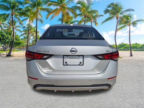 Used 2023 Nissan Sentra SV image 5