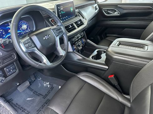 Used 2023 Chevrolet Tahoe Z71 w/ Z71 Off-Road Package AWD/4WD image 10