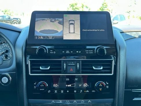 Used 2023 Nissan Armada Platinum w/ Captain's Chairs Package AWD/4WD image 18