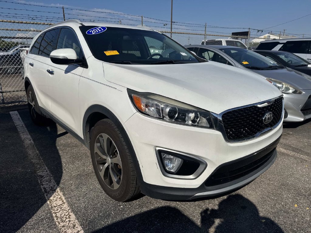 Used 2017 Kia Sorento EX w/ EX Premium Package FWD image 1