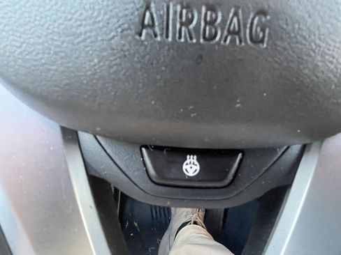 Used 2022 BMW X4 xDrive30i w/ Premium Package image 18