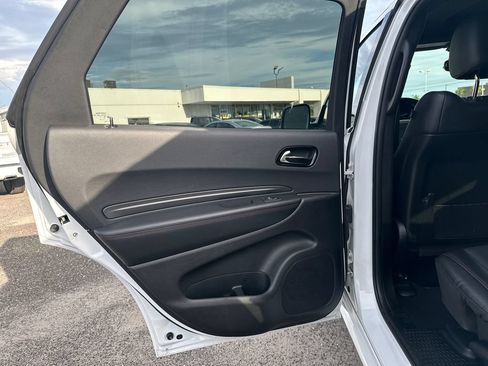 Used 2025 Dodge Durango GT AWD/4WD image 14