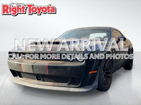 Used 2019 Dodge Challenger R/T Scat Pack RWD image 1