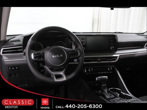 Used 2022 Kia K5 LXS FWD image 6