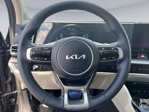 Used 2025 Kia Sportage EX w/ EX Premium Package AWD/4WD image 30