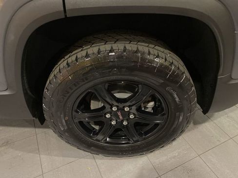 Used 2021 GMC Acadia AT4 w/ Trailering Package AWD/4WD image 25