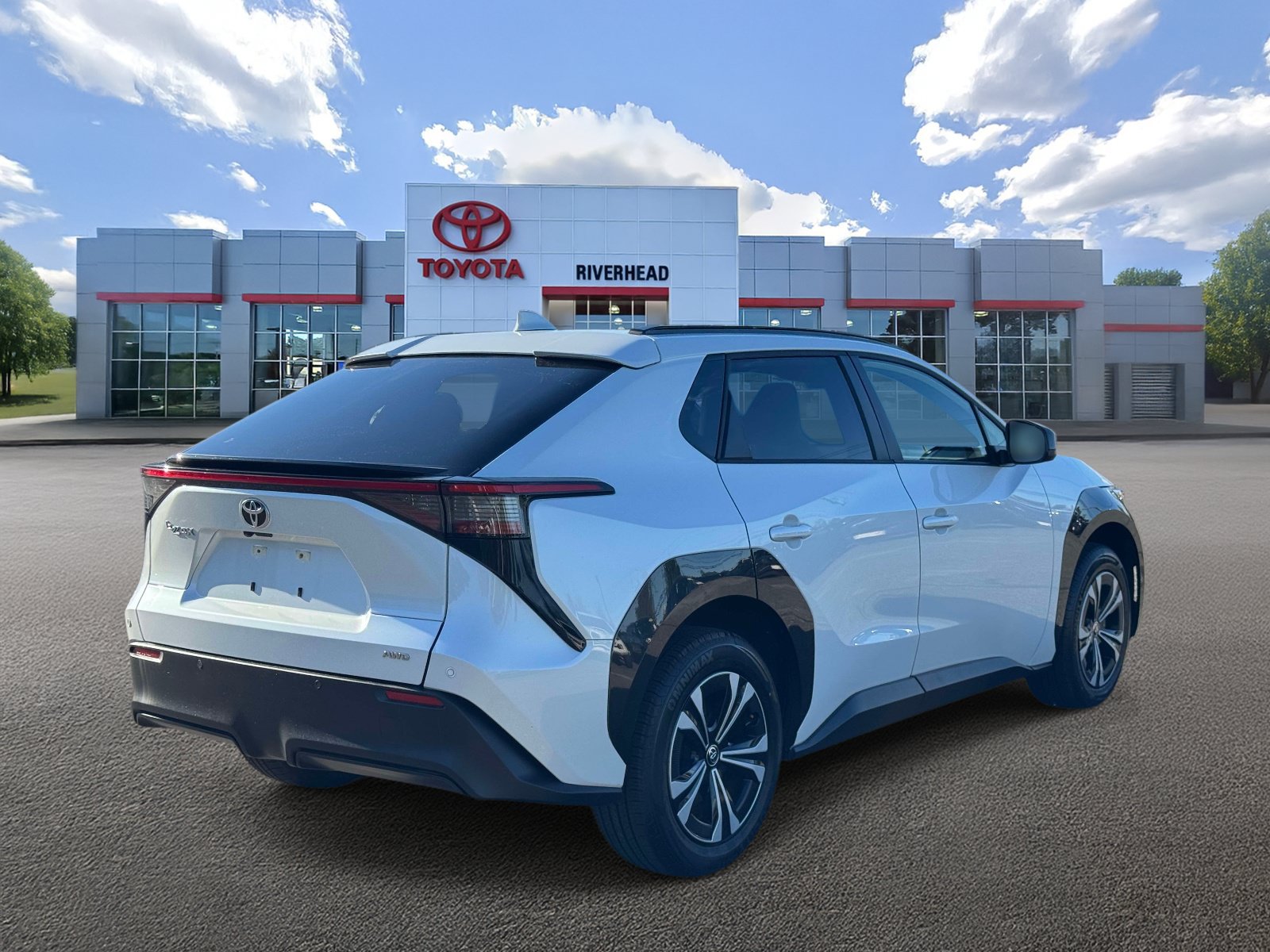 Certified 2023 Toyota bZ4X AWD w/ Weather Package image 7