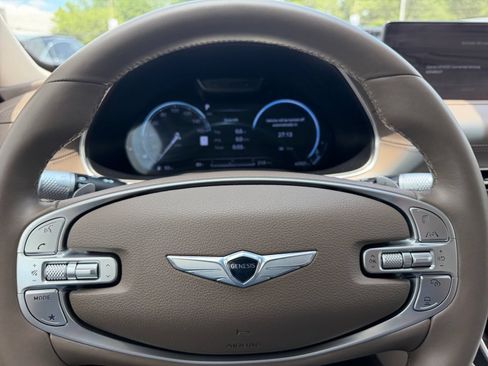 Used 2022 Genesis GV80 2.5T w/ Prestige Package 04 AWD/4WD image 22