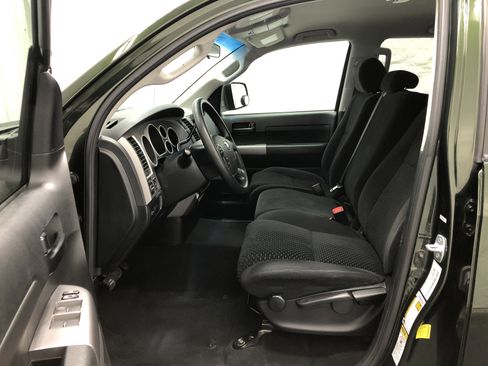 Used 2012 Toyota Tundra 4x4 Double Cab w/ Tow Pkg image 11