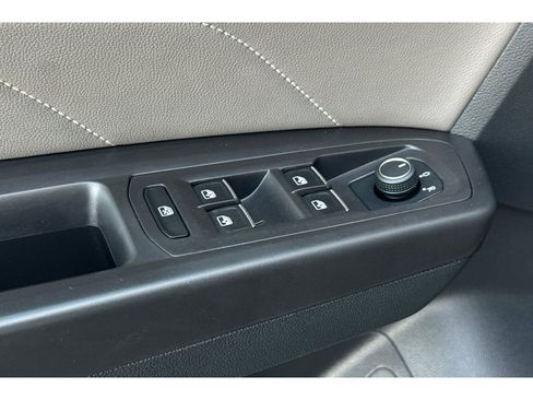 Used 2022 Volkswagen Atlas SEL image 12