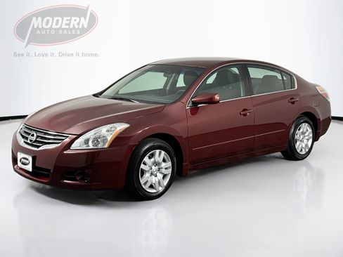 Used 2012 Nissan Altima 2.5 S FWD image 1