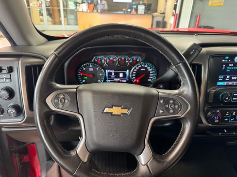 Used 2018 Chevrolet Silverado 1500 LT w/ All Star Edition AWD/4WD image 20