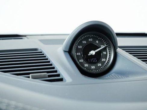 New 2026 Porsche 911 Carrera image 18