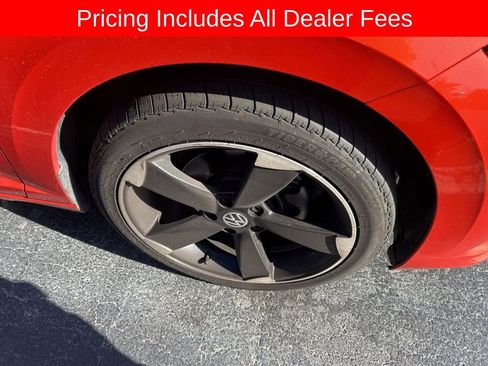 Used 2019 Volkswagen Jetta R-Line FWD image 2