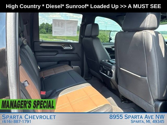 Used 2024 Chevrolet Silverado 2500 High Country AWD/4WD image 30