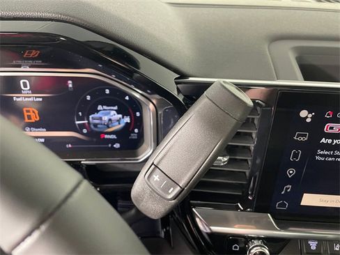 New 2026 GMC Sierra 3500 SLT w/ SLT Premium Package image 9