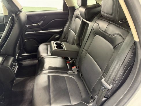 Used 2024 Lincoln Corsair Premiere w/ Equipment Group 102A image 43