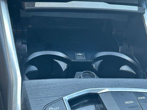 Used 2025 BMW 330i Sedan image 24