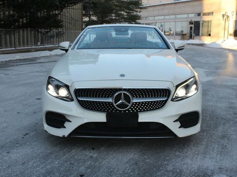 Used 2018 Mercedes-Benz E 400 Cabriolet image 3
