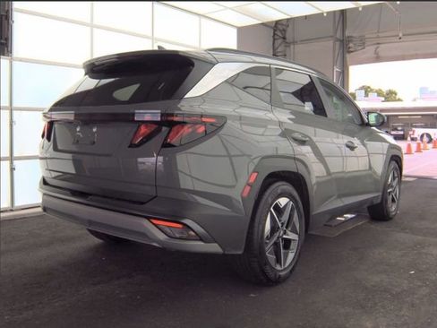 Used 2026 Hyundai Tucson SEL FWD image 4