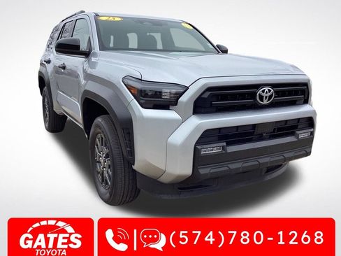 Used 2025 Toyota 4Runner SR5 image 1
