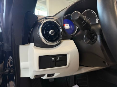 Used 2021 MAZDA MX-5 Miata RF Grand Touring image 32