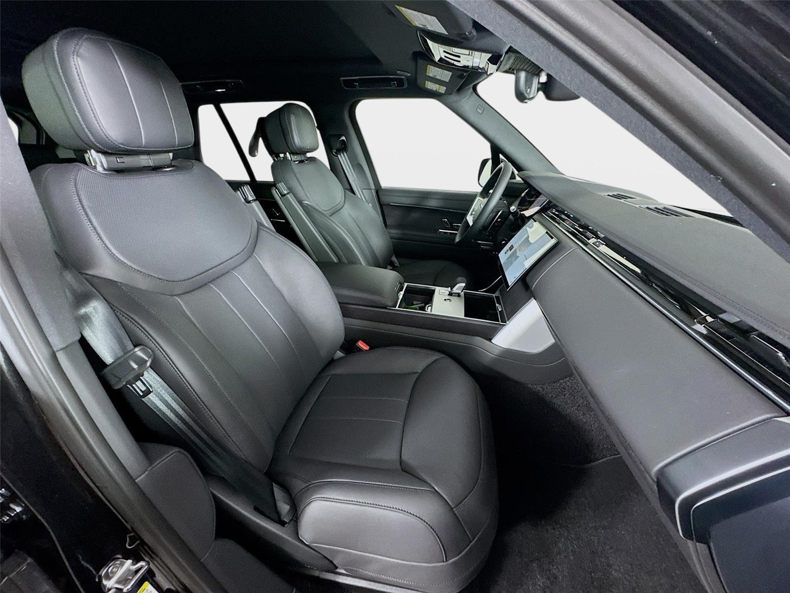 New 2026 Land Rover Range Rover SE AWD/4WD image 30