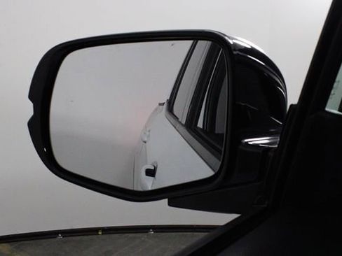 Used 2021 Honda Ridgeline Sport image 36