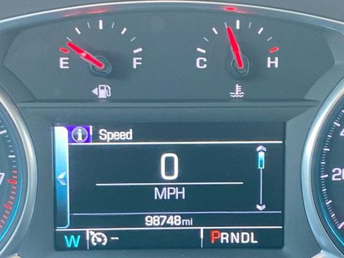 Used 2019 Chevrolet Traverse LT w/ LPO, Floor Liner Package AWD/4WD image 12