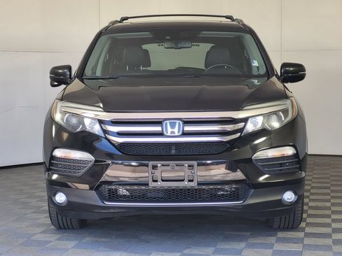 Used 2016 Honda Pilot Touring image 2